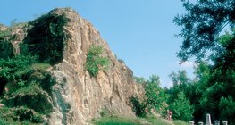 Gránittömb a Velencei-hegységben, Nadap mellett