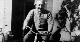 Albert Einstein (1879–1955)